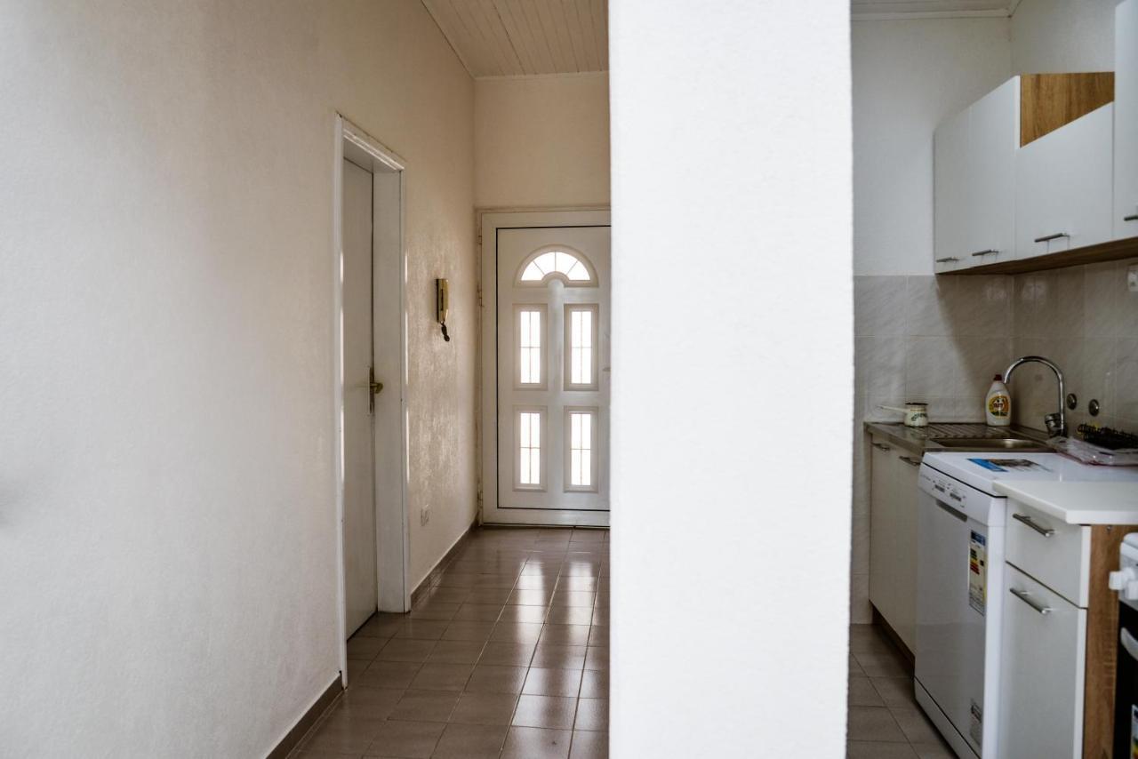 Iker Apartments Тиват Экстерьер фото